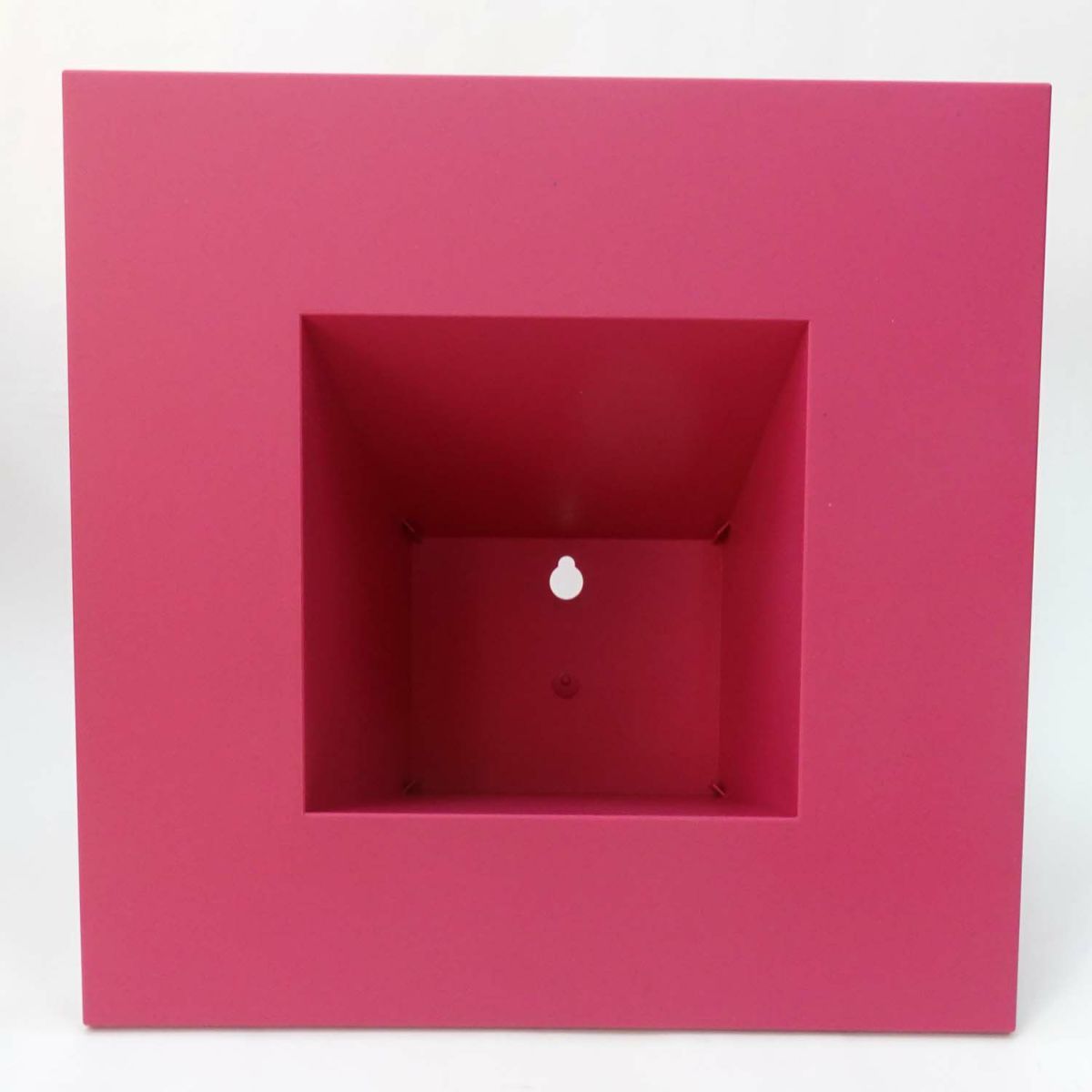 壁掛け用の容器 ピンク色