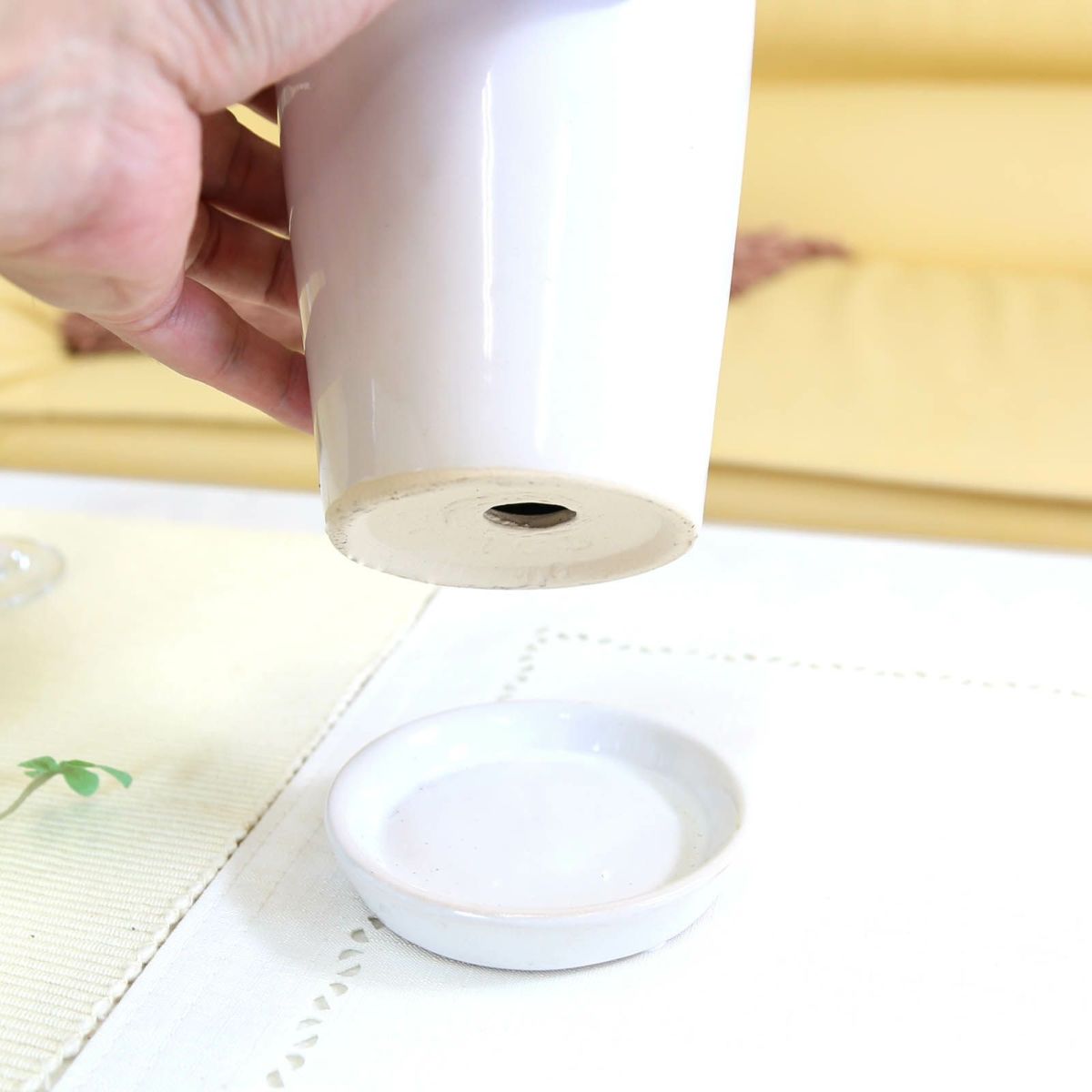 ホワイト陶器鉢 丸形 10.5cm+陶器製の鉢皿