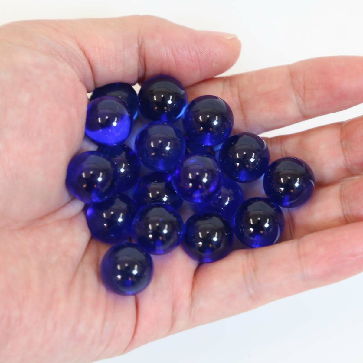 ブルーミングスケープの動画でよく登場のブルー色のビー玉 18個のセット
