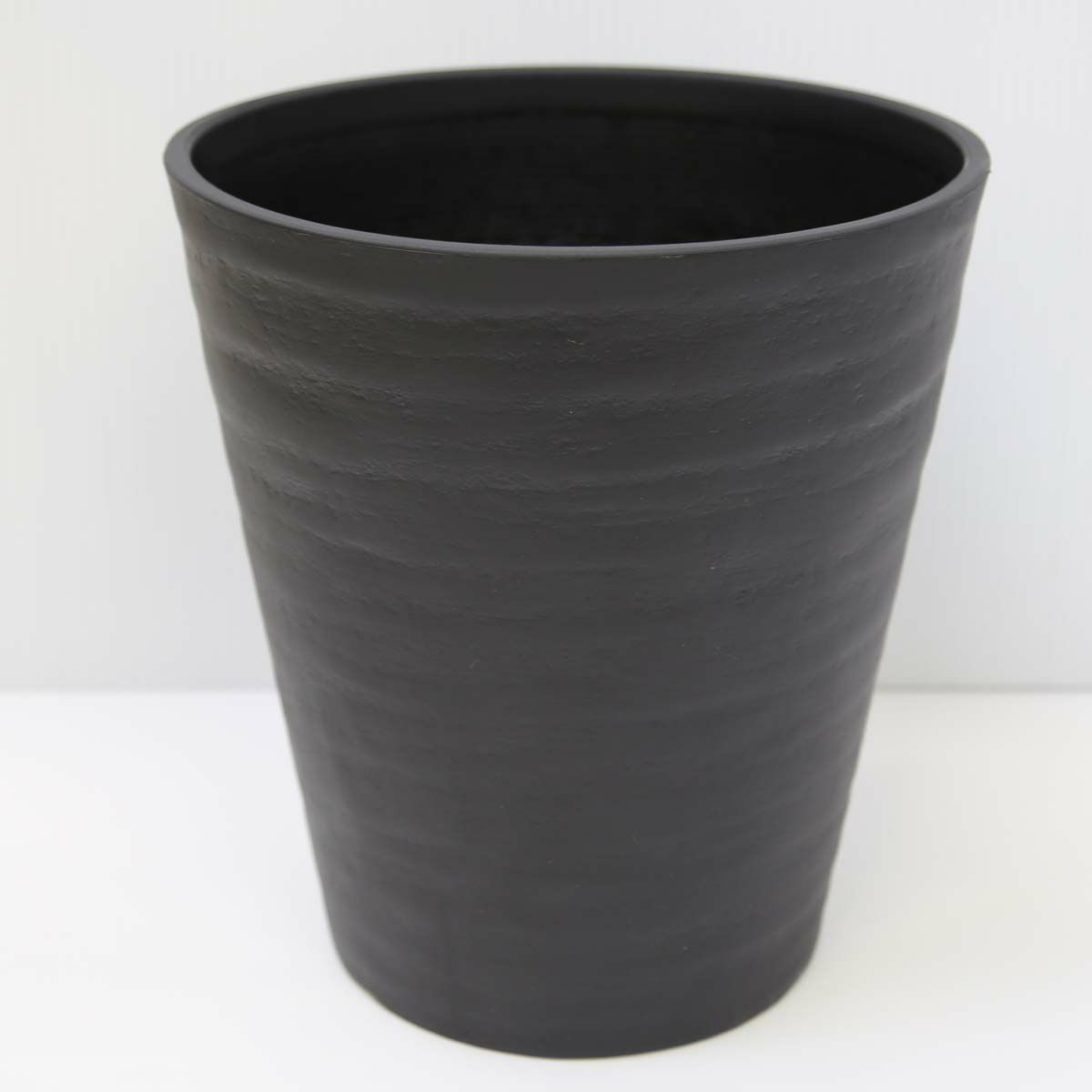 ブラック色 セラアート鉢